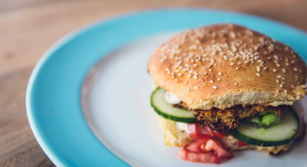veggie burger in & out