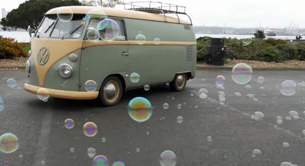 'Comedians In Cars Getting Coffee'