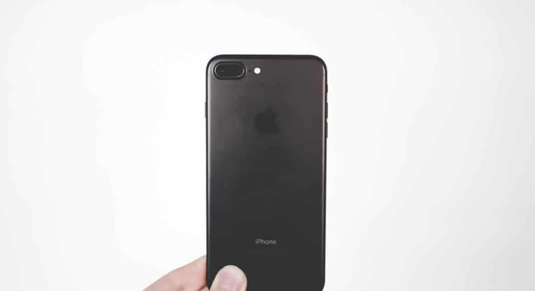 self-repairing phones