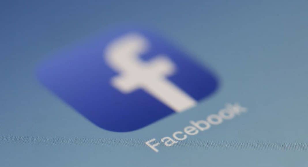 Facebook Just Cut Off User Data Access To Hundreds Of Apps