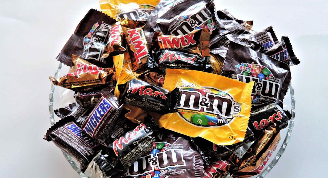 even charlie brown wouldnt fall for this halloween myth