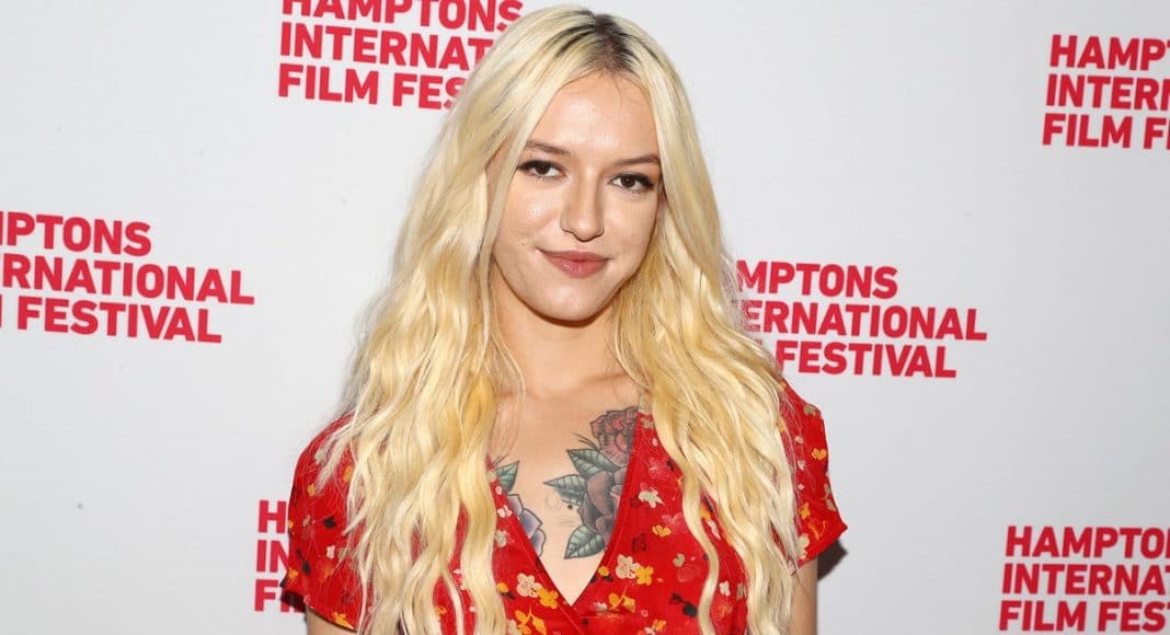 Bria Vinaite