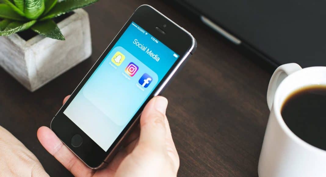 5 Ways To Clear Space On Your iPhone Without Deleting Photos & Apps