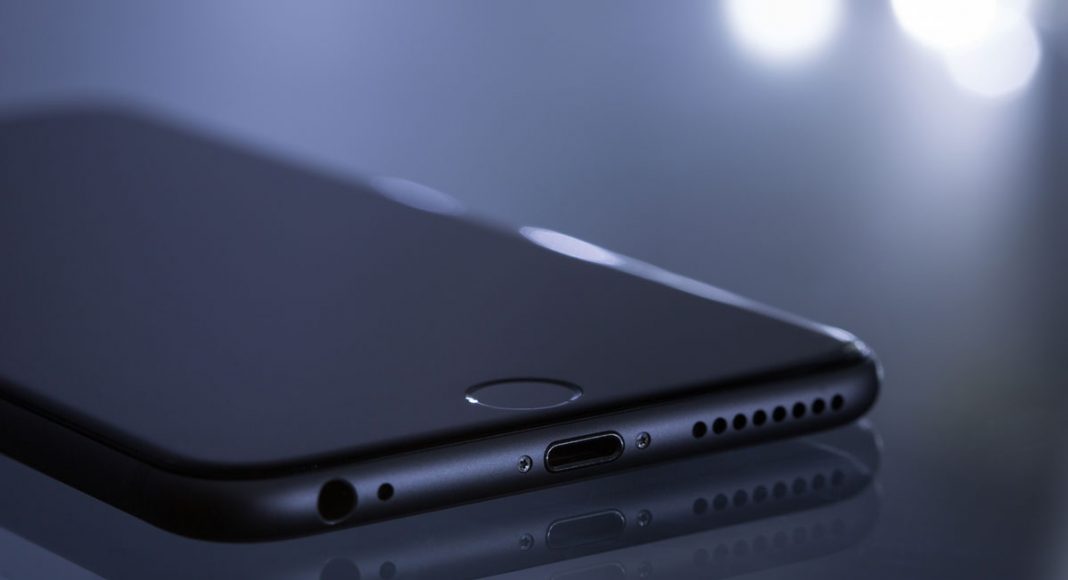 This Is The One Big Problem People Are Having With iPhone X