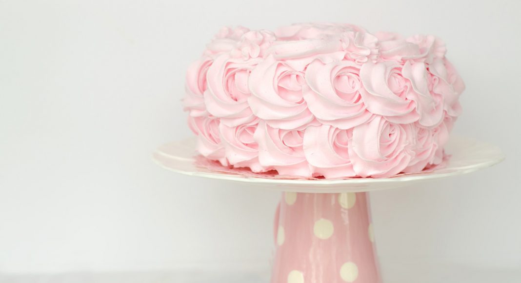 Cake Sitting Is A Thing
