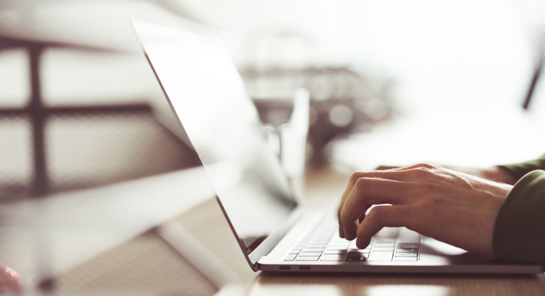 5 Ways To Prevent Your Electronic Device From Overheating