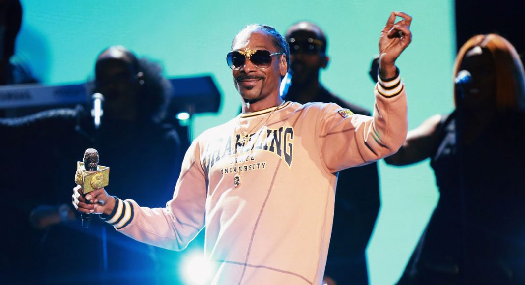 Snoop Dogg's New Cookbook