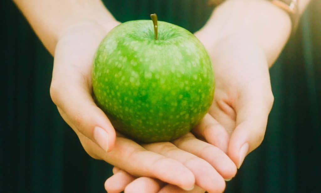 americans are finally eating healthier