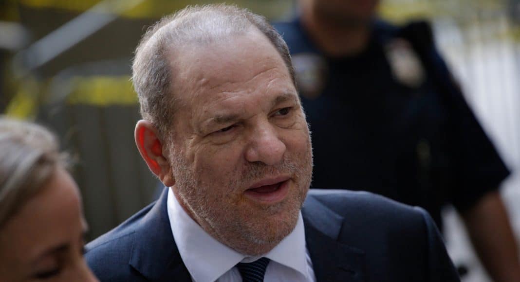 gwneth paltrow was an early source for those harvey weinstein stories