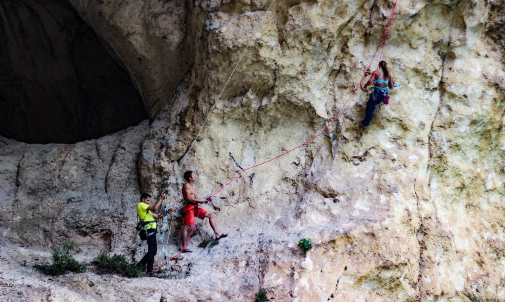 rock climbing cbd injuries