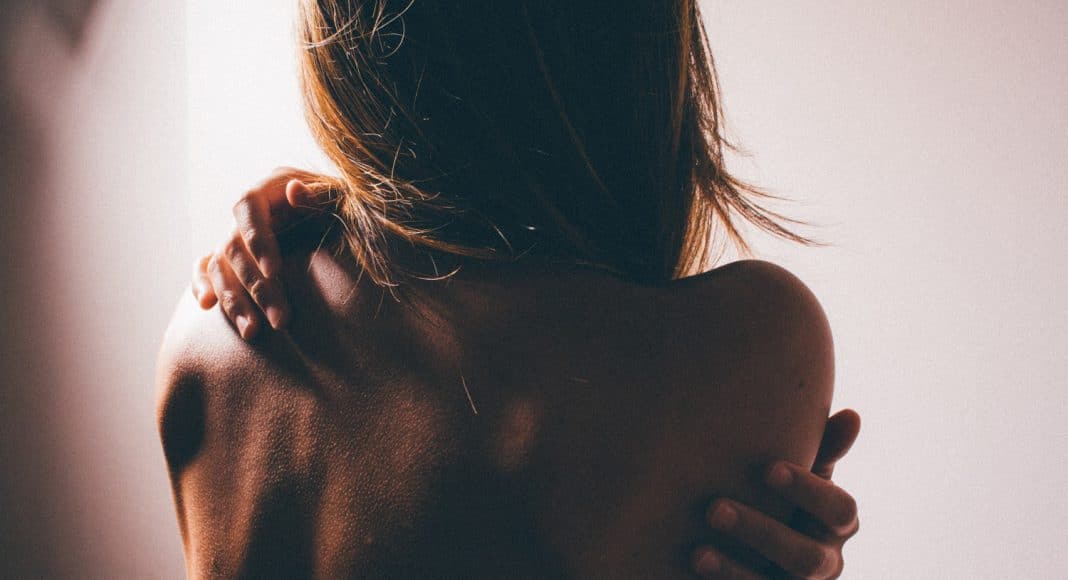 What Is Hemp Oil, What’s In It, And Is It Good For Your Skin?
