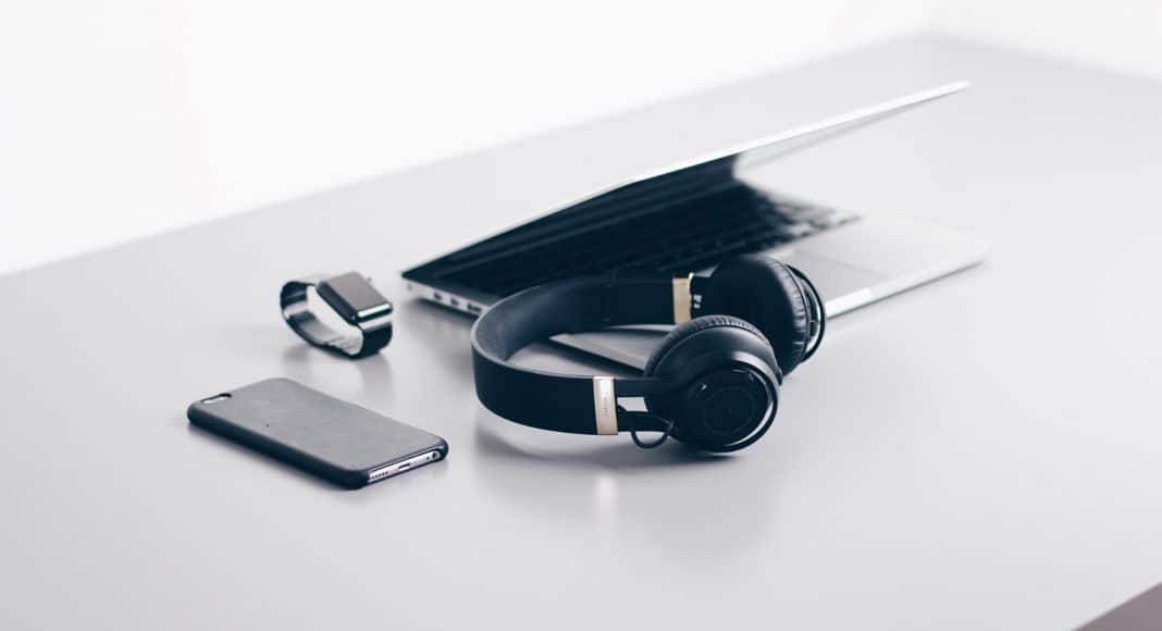 If You Want To Buy Electronics, You Should Wait Until Black Friday