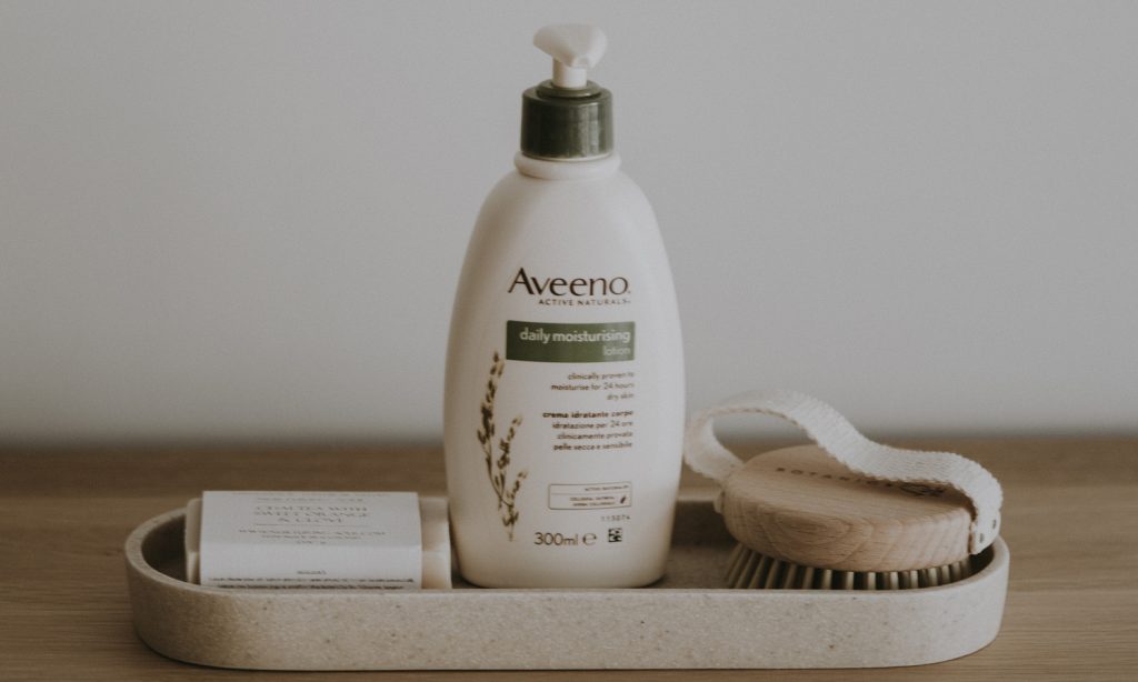 Common Moisturizer Ingredients That Can Harm Your Skin