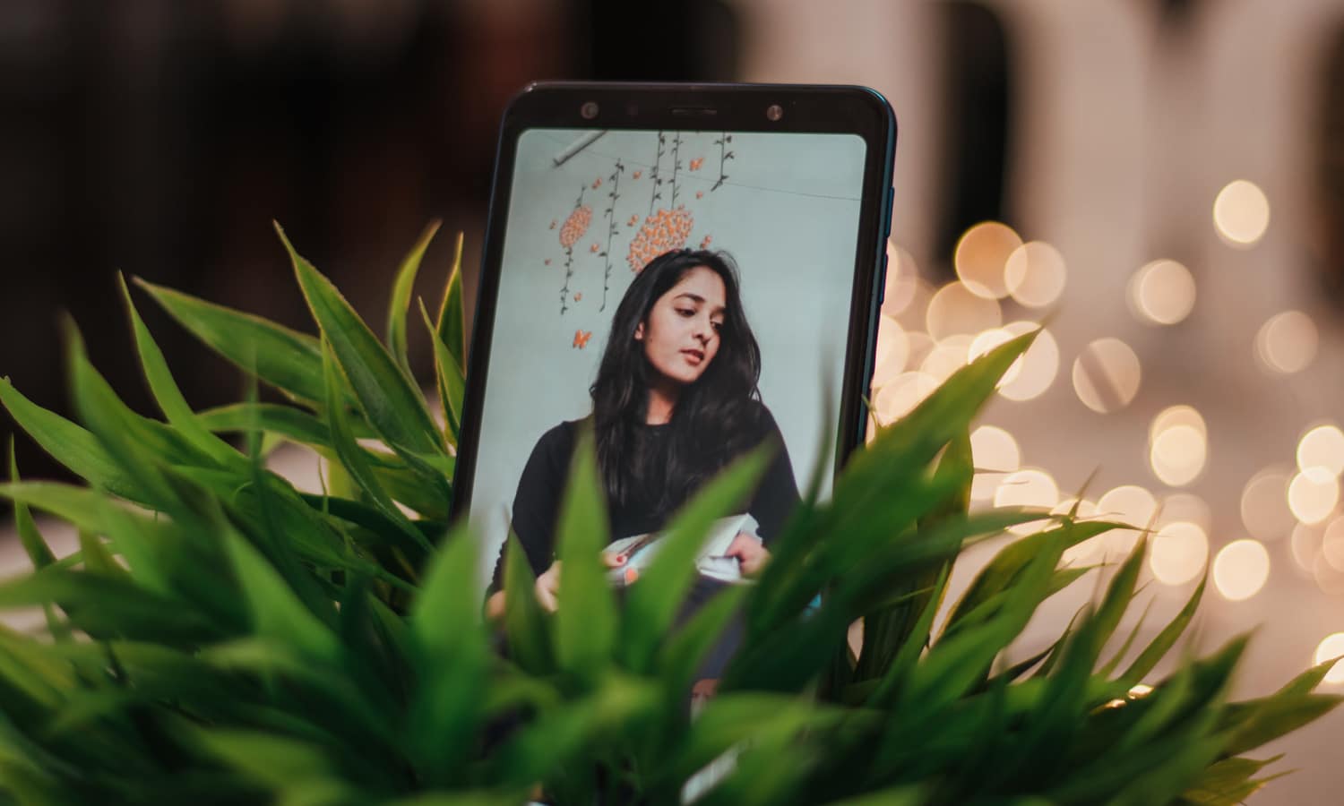 5 Tips To Make Your Virtual Date Less Awkward