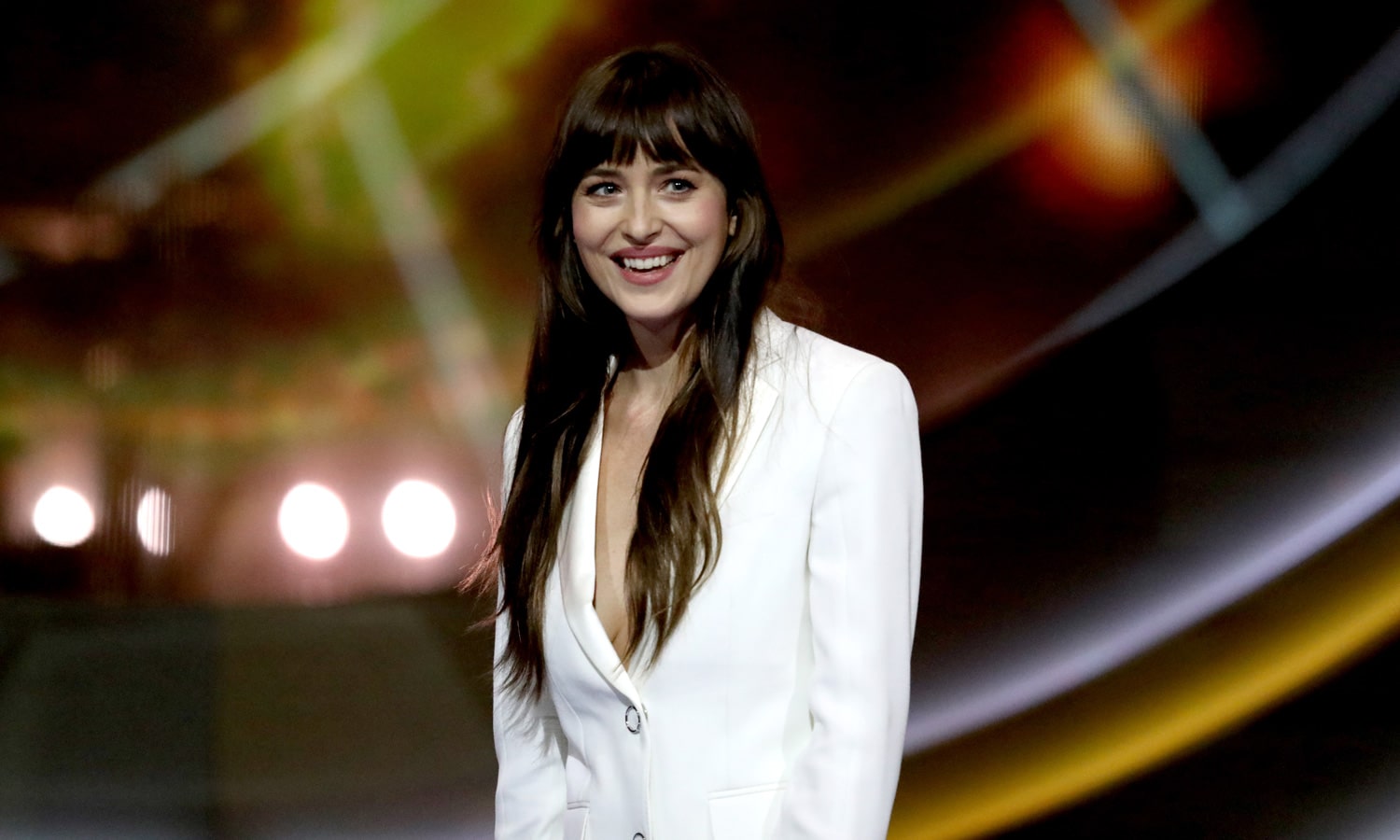 Does Dakota Johnson Smoke Weed?