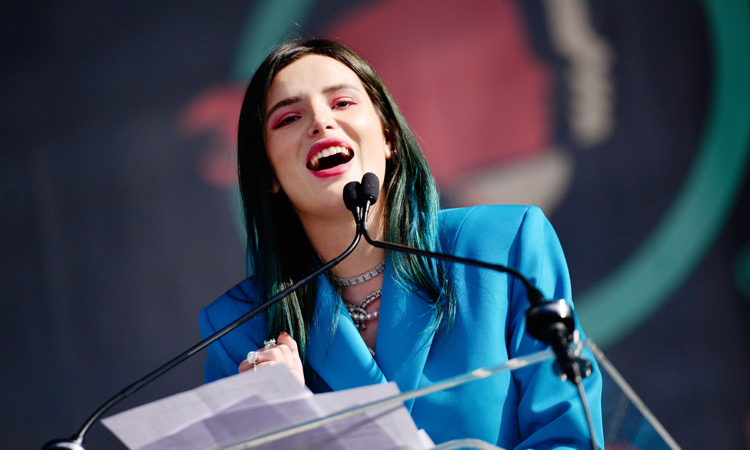 Does Bella Thorne Smoke Weed?