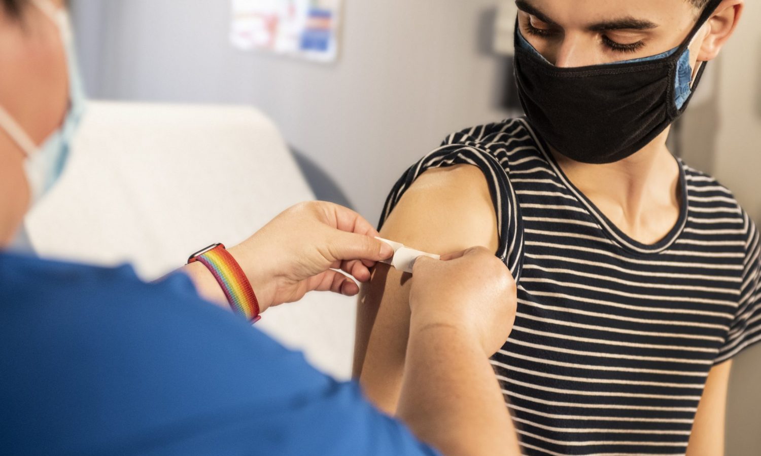 Here's What You Should Do If You're Vaccinated And Were Exposed To COVID-19