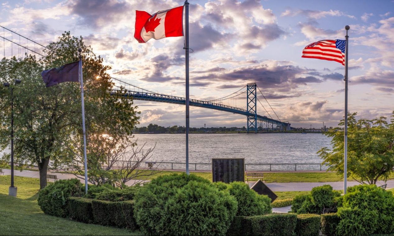 michigan canadian border