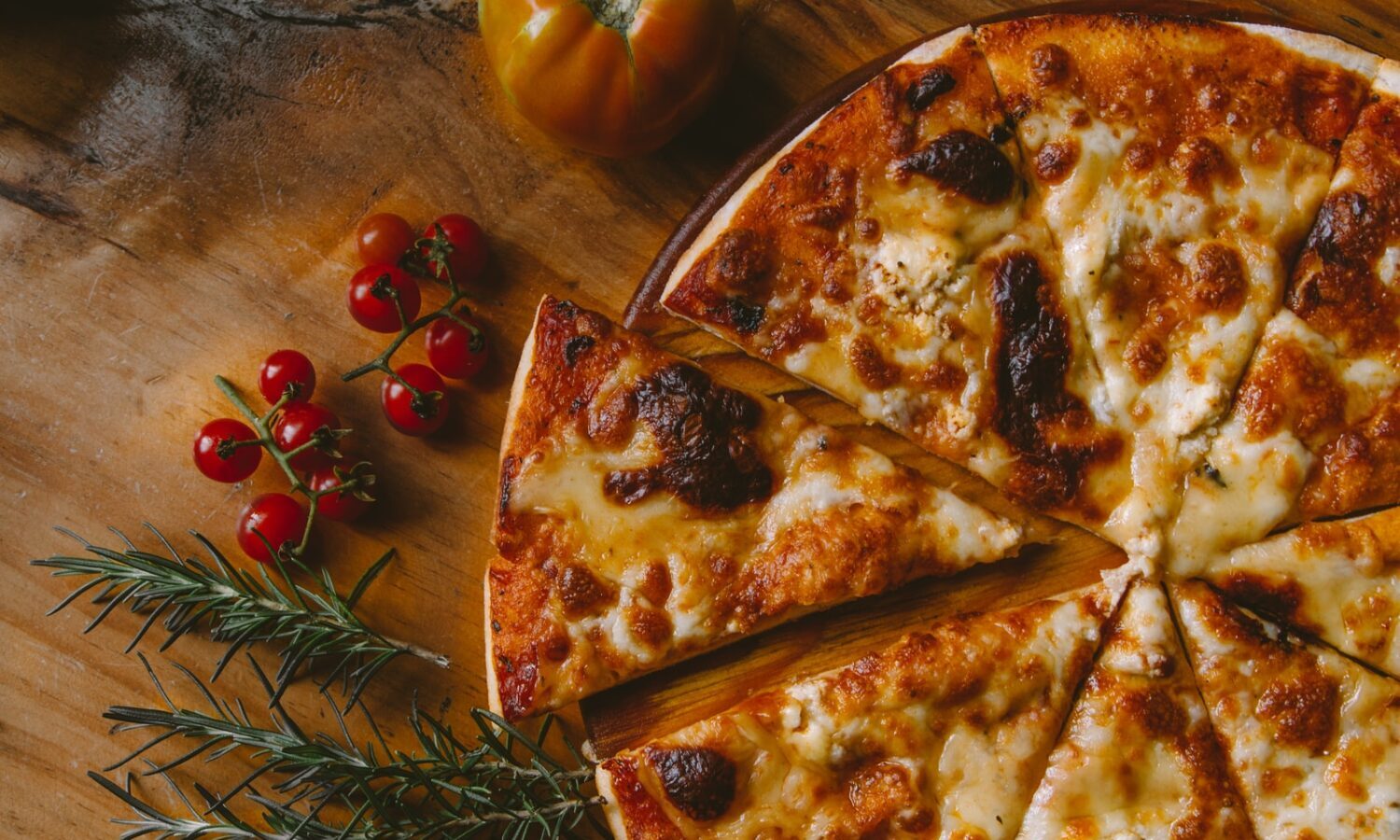NY Considers Selling Cannabis At Pizza Joints