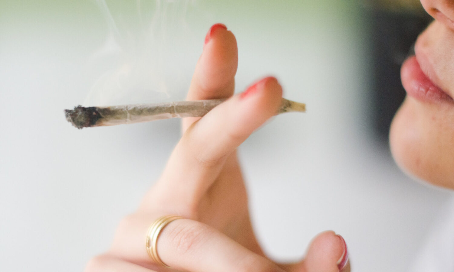 There Have Been Fewer Cases Of Synthetic Cannabis Poisoning In Legal States