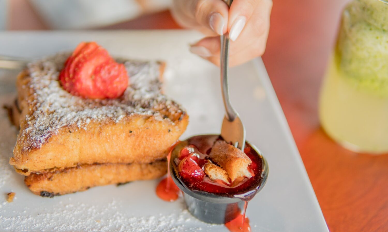 New Study Shifts The Way People Think About Breakfast's Impact On Metabolism