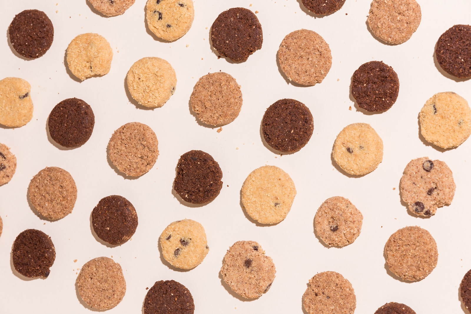 THC Gummies, Cookies And Chocolate Hit Differently