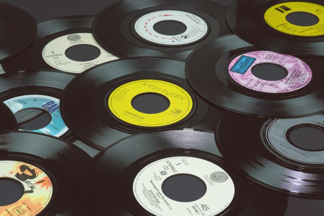 Vinyls and Cannabis Go Together