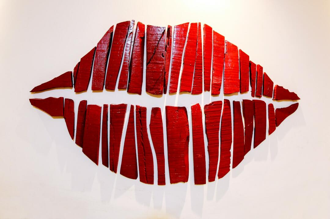 Dermatologists Want You To Know 4 Things About CBD Lip Balm