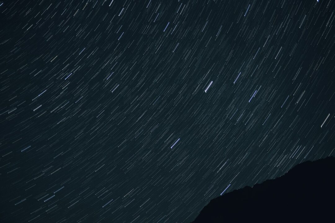 Watching a Meteor Shower With An Edible Is Next-Level Awesome